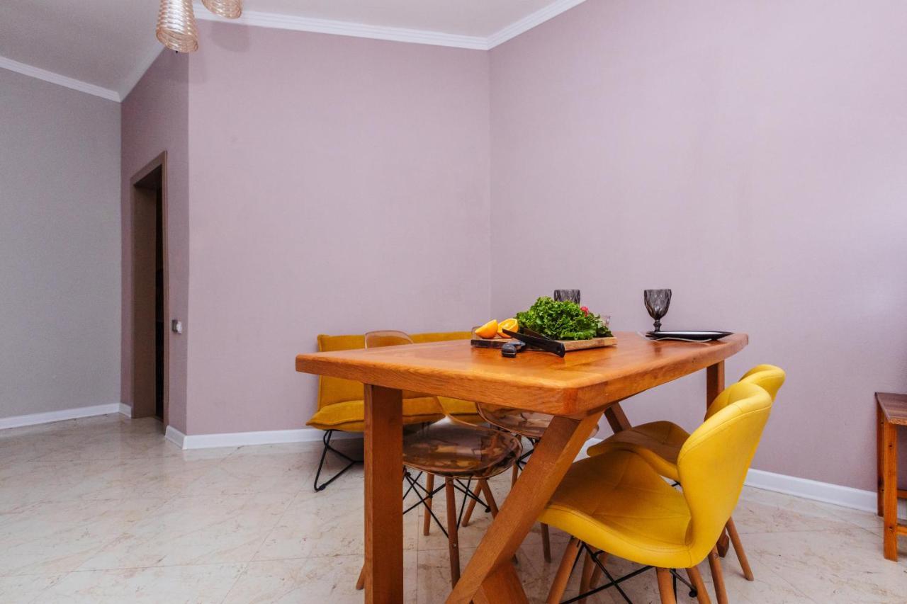 Просторные Апартаменты Класса Люкс Soukhoumi Extérieur photo
