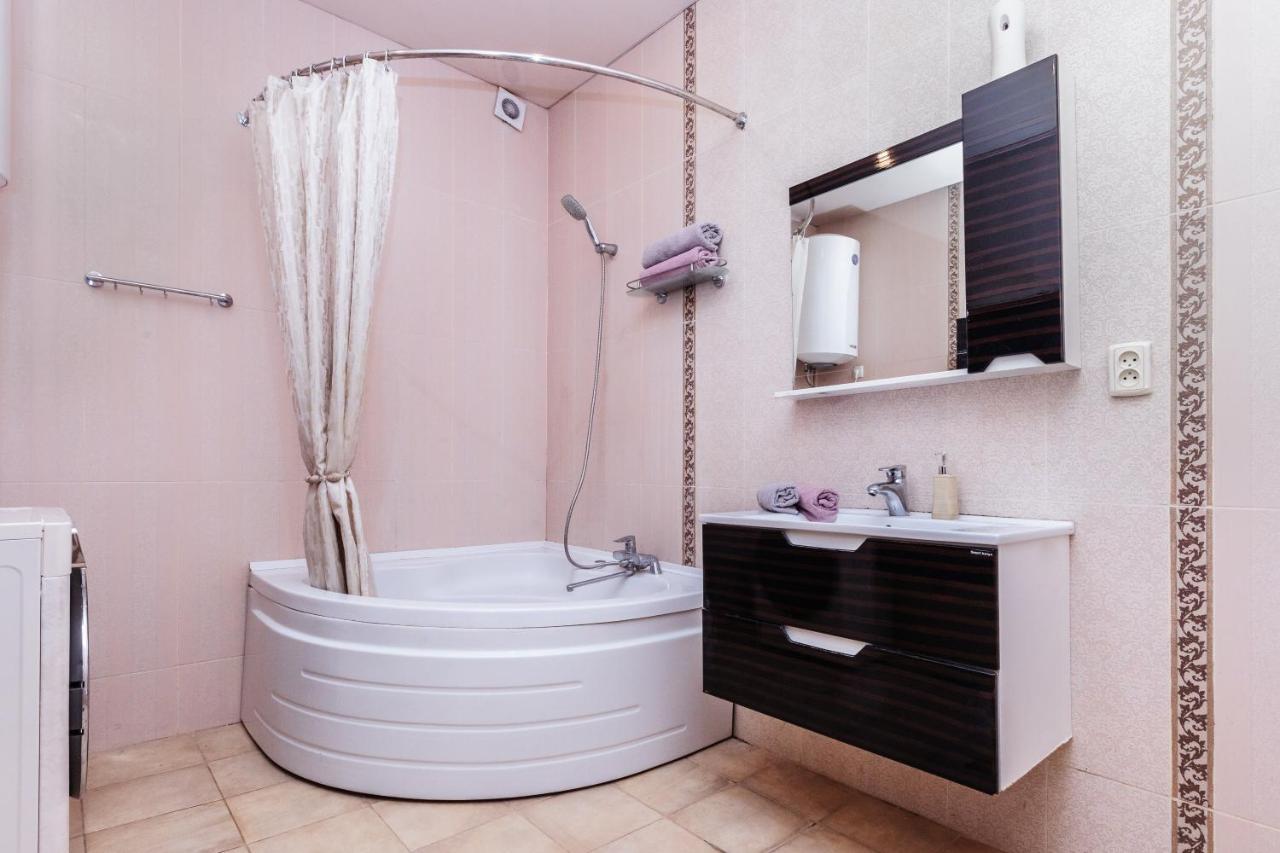 Просторные Апартаменты Класса Люкс Soukhoumi Extérieur photo
